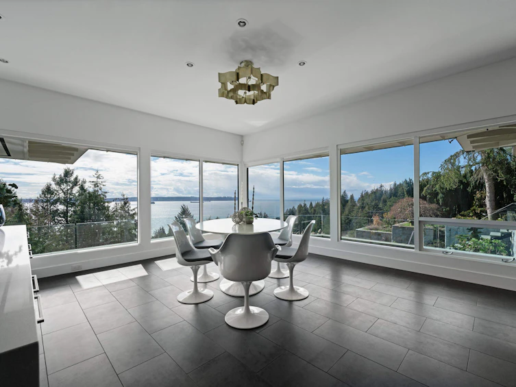 3460 Rockview Place, West Vancouver, BC, V7V 3H3 - 4