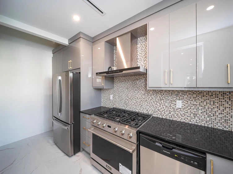 7033 NE Inverness Street, Vancouver, BC, V5X 1L9 - 27