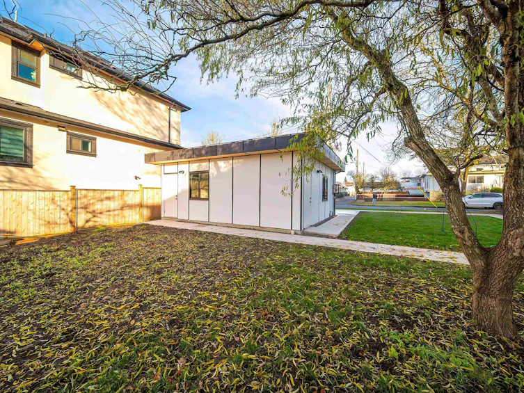 7033 NE Inverness Street, Vancouver, BC, V5X 1L9 - 6