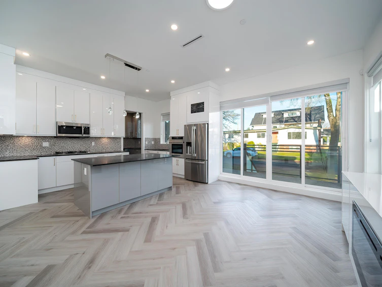 7033 NE Inverness Street, Vancouver, BC, V5X 1L9 - 22