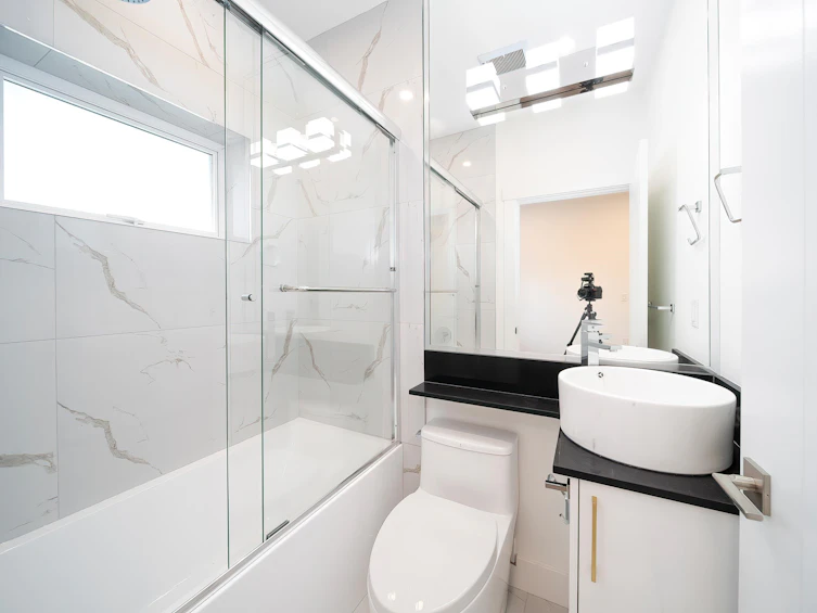 7033 NE Inverness Street, Vancouver, BC, V5X 1L9 - 36