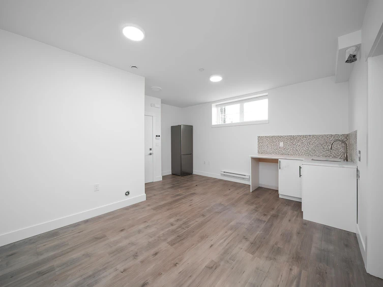 7033 NE Inverness Street, Vancouver, BC, V5X 1L9 - 30
