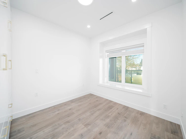 7033 NE Inverness Street, Vancouver, BC, V5X 1L9 - 35