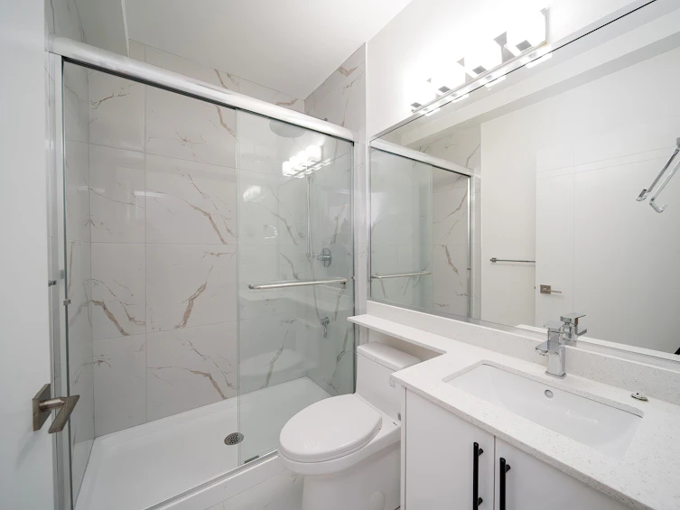 7033 NE Inverness Street, Vancouver, BC, V5X 1L9 - 31