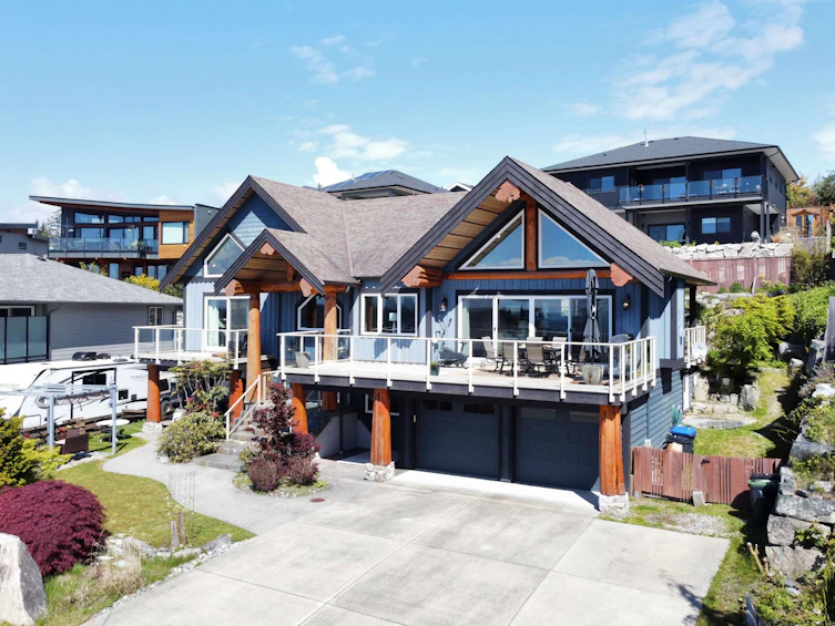 5936 Barnacle Street, Sechelt, BC, V7Z 0V4 - 2