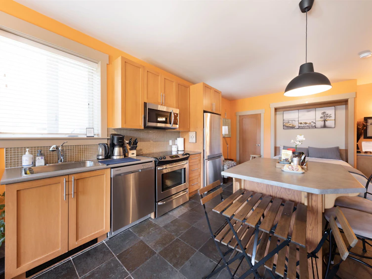 5936 Barnacle Street, Sechelt, BC, V7Z 0V4 - 19
