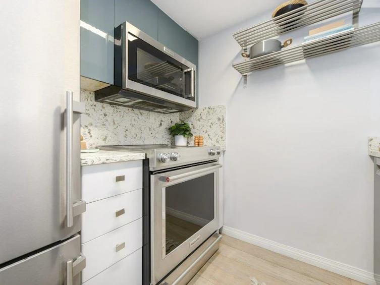 1107-822 Homer Street, Vancouver, BC, V6B 6M3 - 12