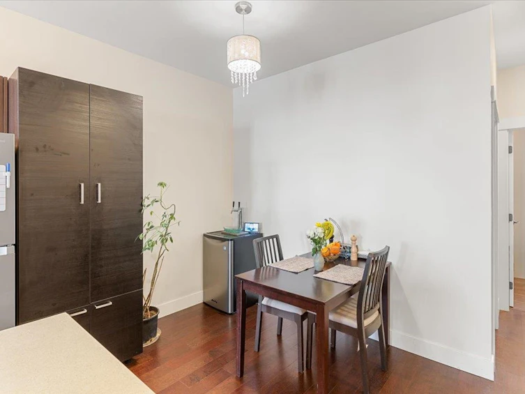 102-3382 Viewmount Drive, Port Moody, BC, V3H 2M1 - 12
