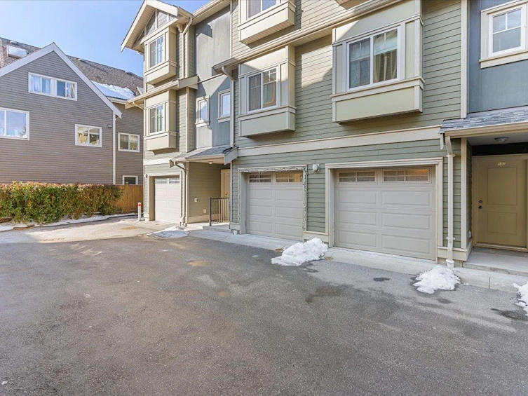 102-3382 Viewmount Drive, Port Moody, BC, V3H 2M1 - 30