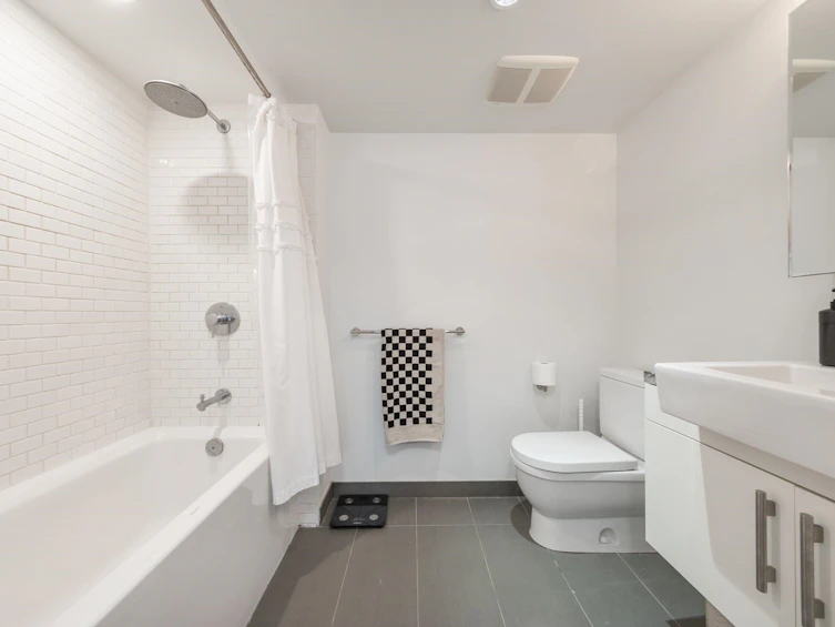 718-188 Keefer Street, Vancouver, BC, V6A 0E3 - 23