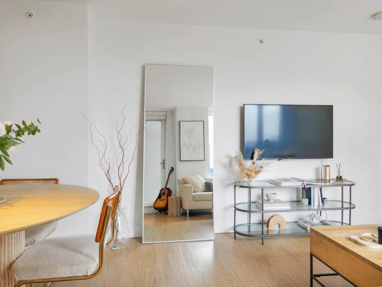 718-188 Keefer Street, Vancouver, BC, V6A 0E3 - 8