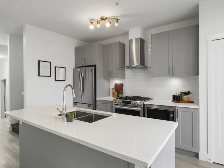 103-13978 Fraser Highway, Surrey, BC, V3T 0P2 - 16
