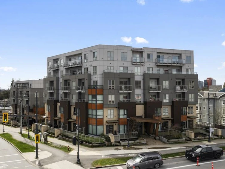 103-13978 Fraser Highway, Surrey, BC, V3T 0P2