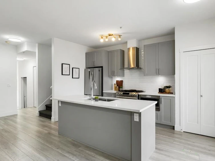 103-13978 Fraser Highway, Surrey, BC, V3T 0P2 - 15