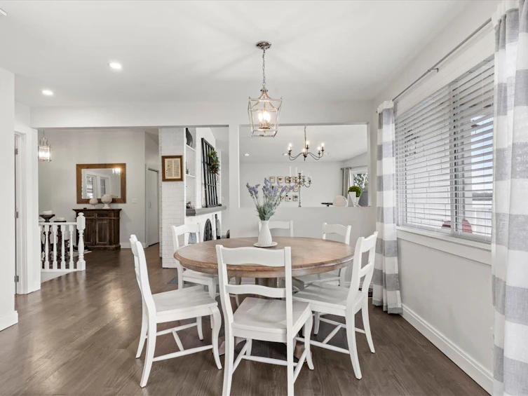 9819 Hall Street, Mission, BC, V4S 1J2 - 9