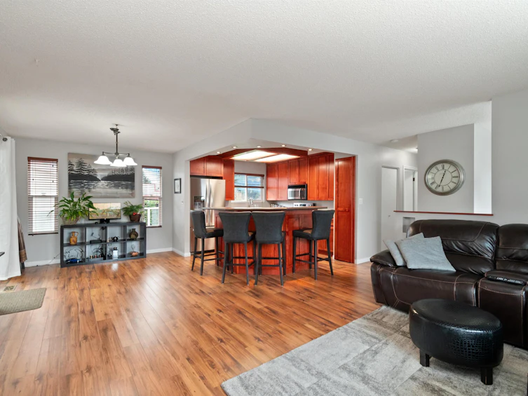 620 Thacker Avenue, Hope, BC, V0X 1L0 - 11