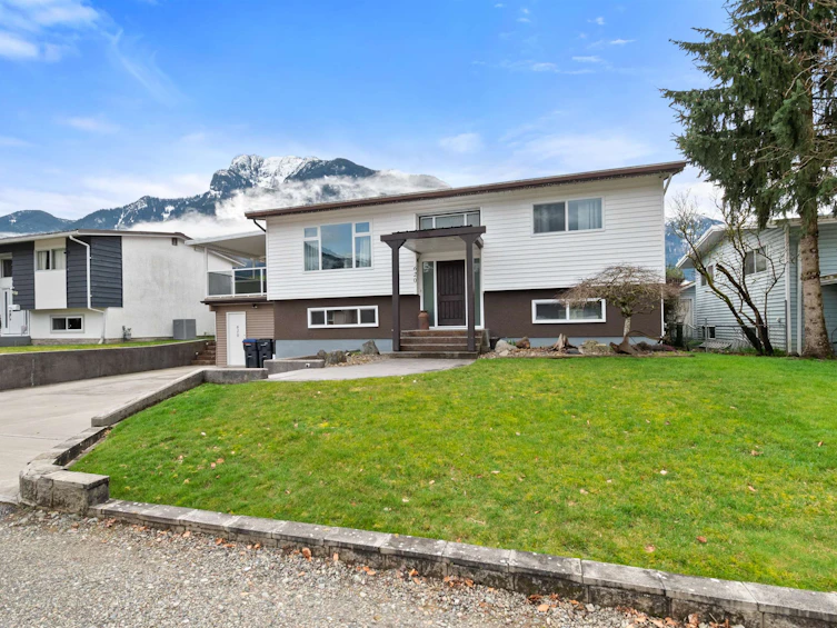 620 Thacker Avenue, Hope, BC, V0X 1L0 - 40