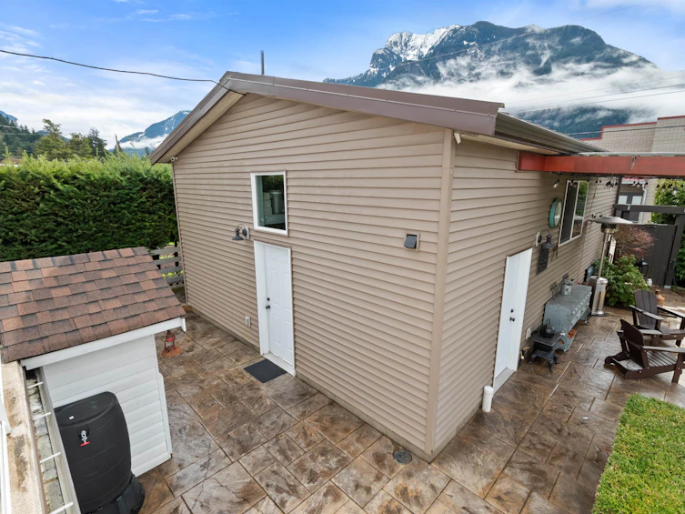 620 Thacker Avenue, Hope, BC, V0X 1L0 - 4