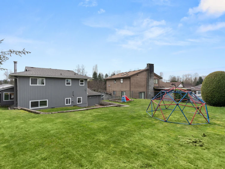 7515 Lawrence Drive, Burnaby, BC, V5A 3L9 - 26