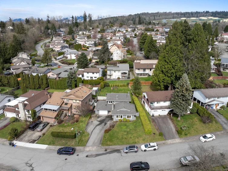 7515 Lawrence Drive, Burnaby, BC, V5A 3L9 - 29