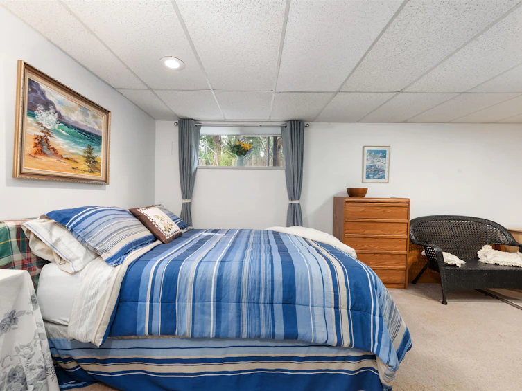 2137 Kirkstone Place, North Vancouver, BC, V7J 3R1 - 23