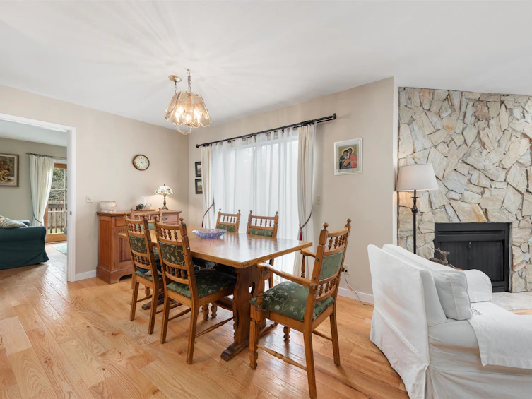 2137 Kirkstone Place, North Vancouver, BC, V7J 3R1 - 10