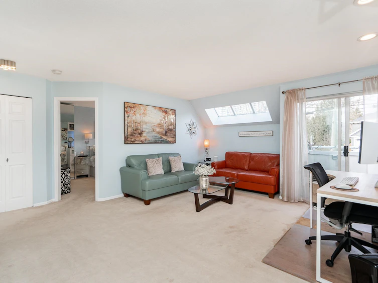 203-558 Rochester Avenue, Coquitlam, BC, V3K 2T9 - 3