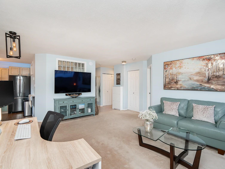 203-558 Rochester Avenue, Coquitlam, BC, V3K 2T9 - 4