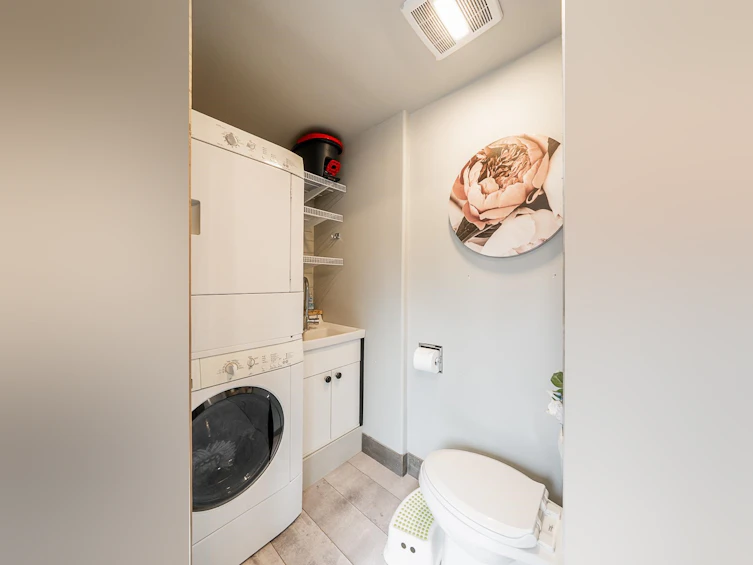 15533 Madrona Drive, Surrey, BC, V4A 5N2 - 9