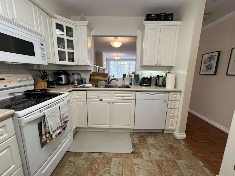 205-1010 W 42nd Avenue, Vancouver, BC, V6M 2A8 - 13