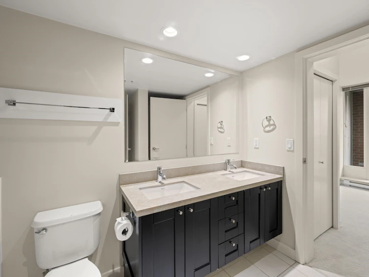 310-1133 Homer Street, Vancouver, BC, V6B 0B1 - 13