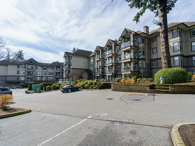 509-33318 E Bourquin Crescent, Abbotsford, BC, V2S 0A6 - 2
