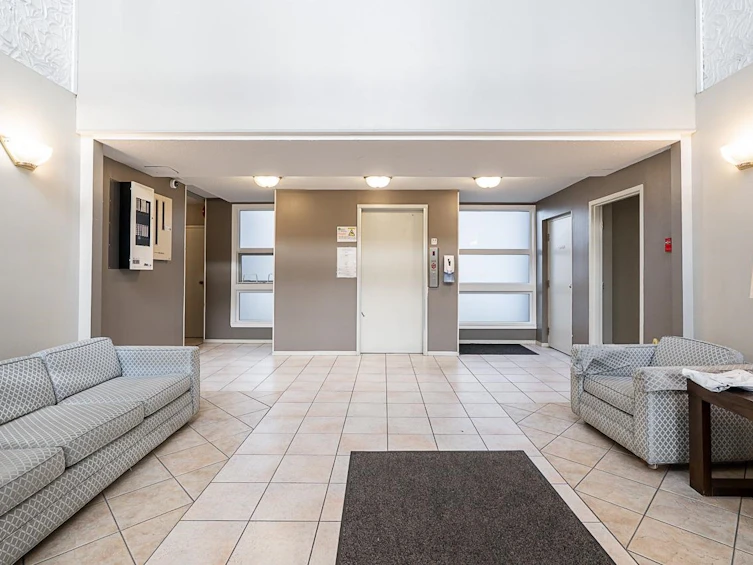 201-8880 No. 1 Road, Richmond, BC, V7C 4C3 - 24