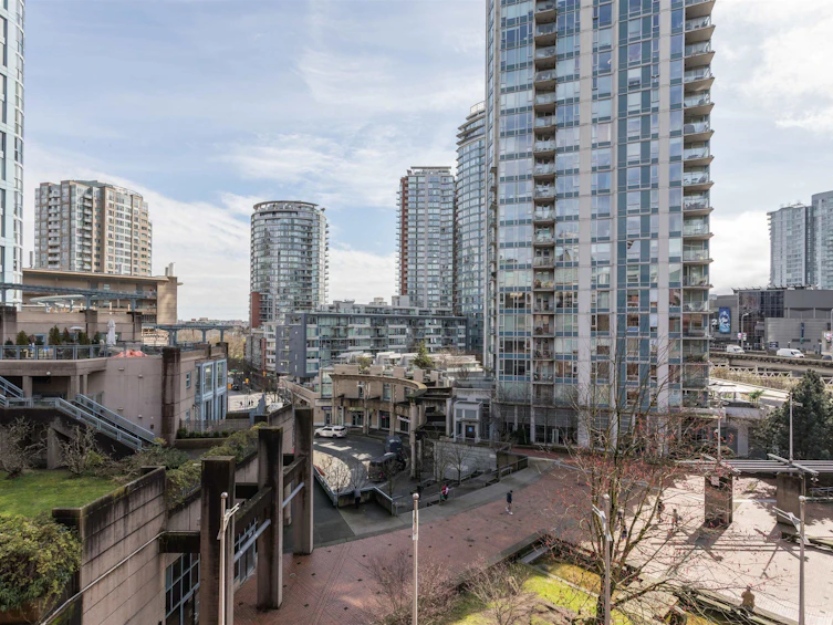 4-6-550 Beatty Street, Vancouver, BC, V6B 2L3 - 4