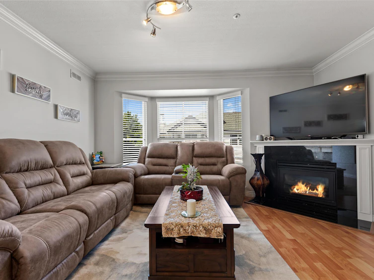 301-12769 72 Avenue, Surrey, BC, V3W 2M7 - 11
