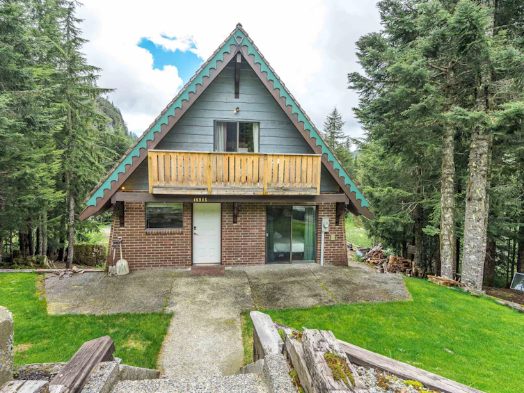 46945 Snowmist Drive, Mission, BC, V0M 1A1 - 2