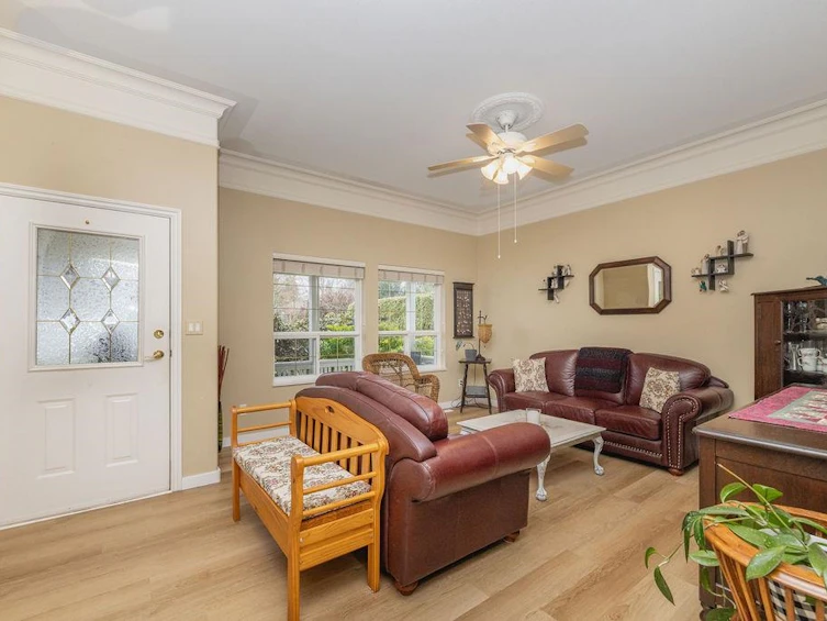 6280 Homestead Avenue, Sechelt, BC, V7Z 0M6 - 7