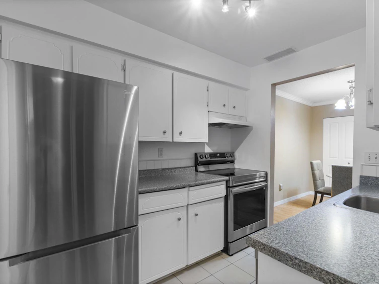 1114-34909 Old Yale Road, Abbotsford, BC, V3G 2E7 - 6