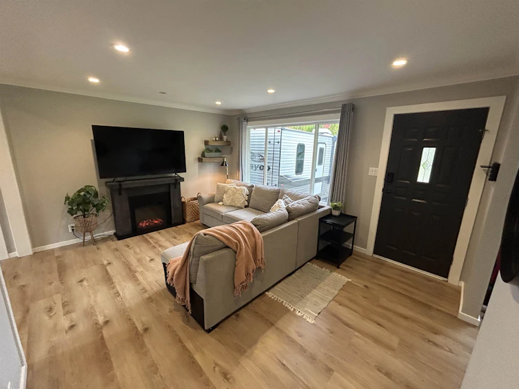 20984 118 Avenue, Maple Ridge, BC, V2X 2M7 - 11