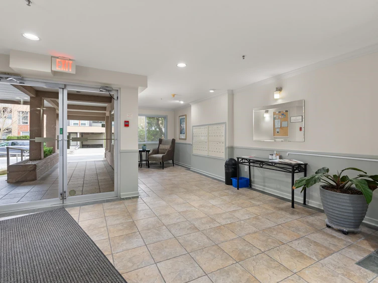 202-1153 54a Street, Delta, BC, V4M 4E4 - 38