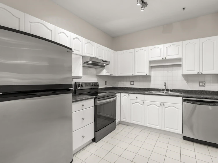 202-1153 54a Street, Delta, BC, V4M 4E4 - 18