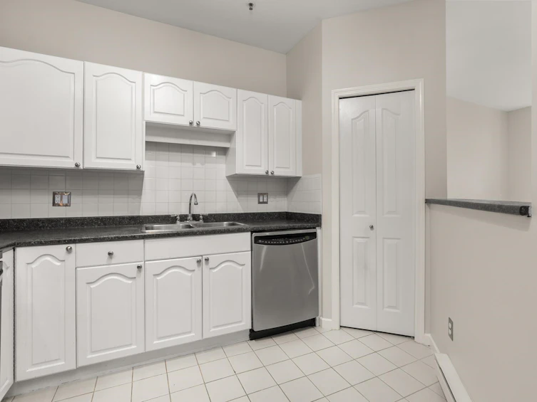 202-1153 54a Street, Delta, BC, V4M 4E4 - 15