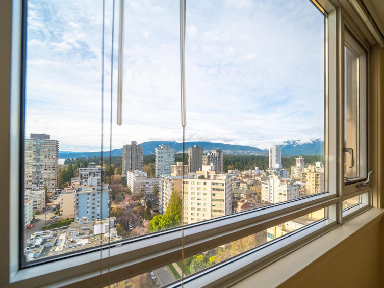 2005-1850 Comox Street, Vancouver, BC, V6G 1R3 - 13