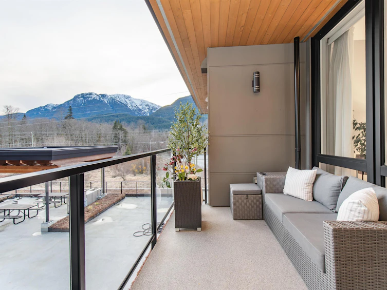 315-1870 Dowad Drive, Squamish, BC, V8B 1C4 - 34