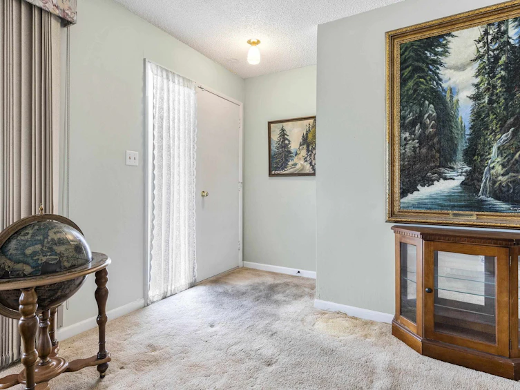 10050 Fairview Drive, Chilliwack, BC, V2P 5J4 - 7