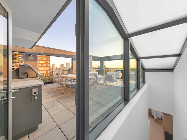 1901-1171 Jervis Street, Vancouver, BC, V6E 0C9 - 18
