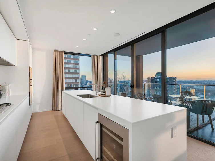 1901-1171 Jervis Street, Vancouver, BC, V6E 0C9 - 4