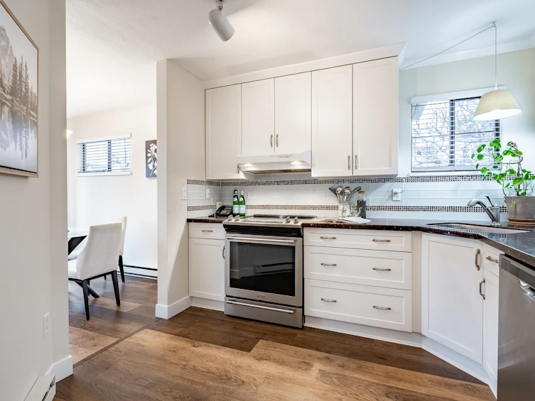 12-98 Begin Street, Coquitlam, BC, V3K 6M9 - 5