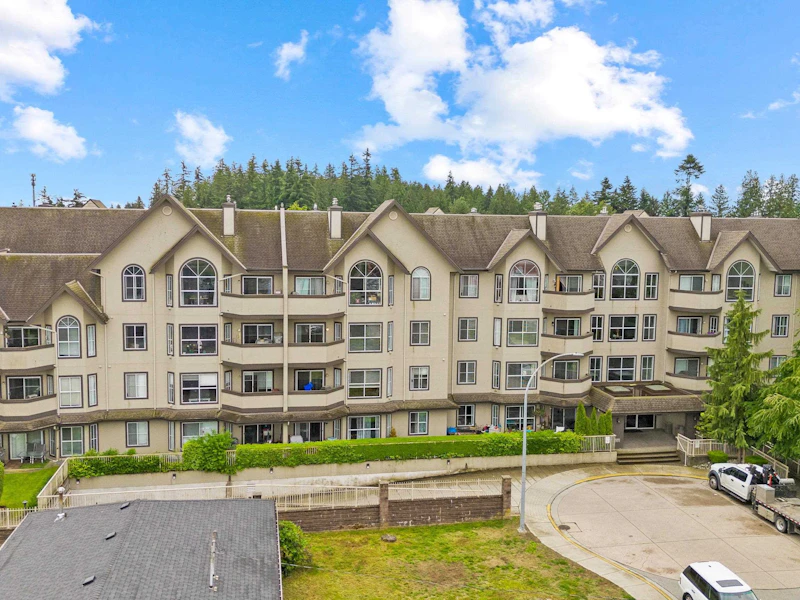 306 - 12464 191b Street, Pitt Meadows BC V3Y 2P6