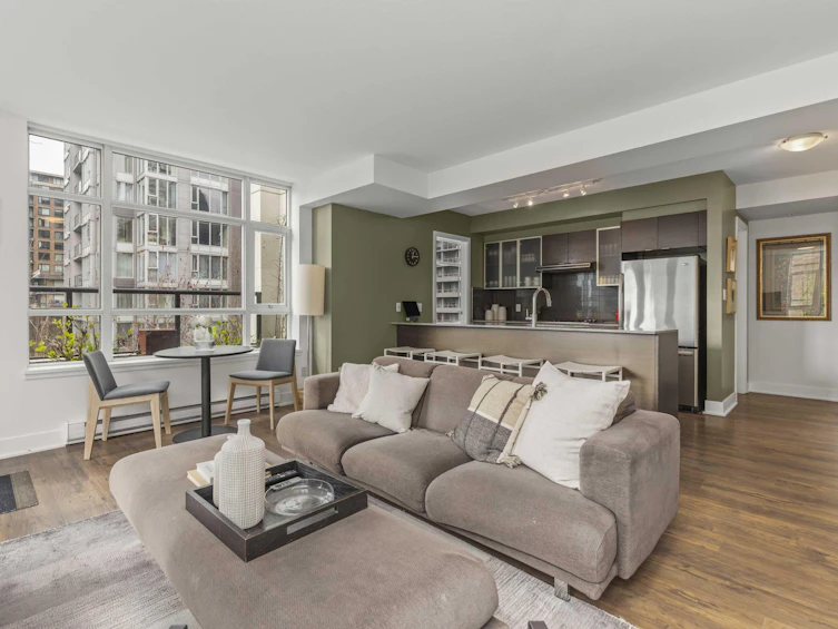 602-988 Richards Street, Vancouver, BC, V6B 8R2 - 10
